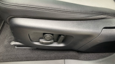 Land Rover Range Rover Evoque 1.5 P300e R-Dynamic SE 5dr Auto Hatchback